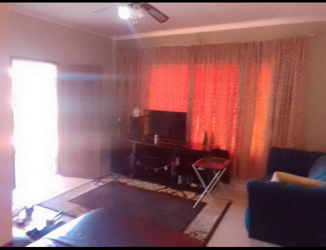 3 BEDROOM HOUSE FOR SALE IN RUSTENBURG CENTRAL